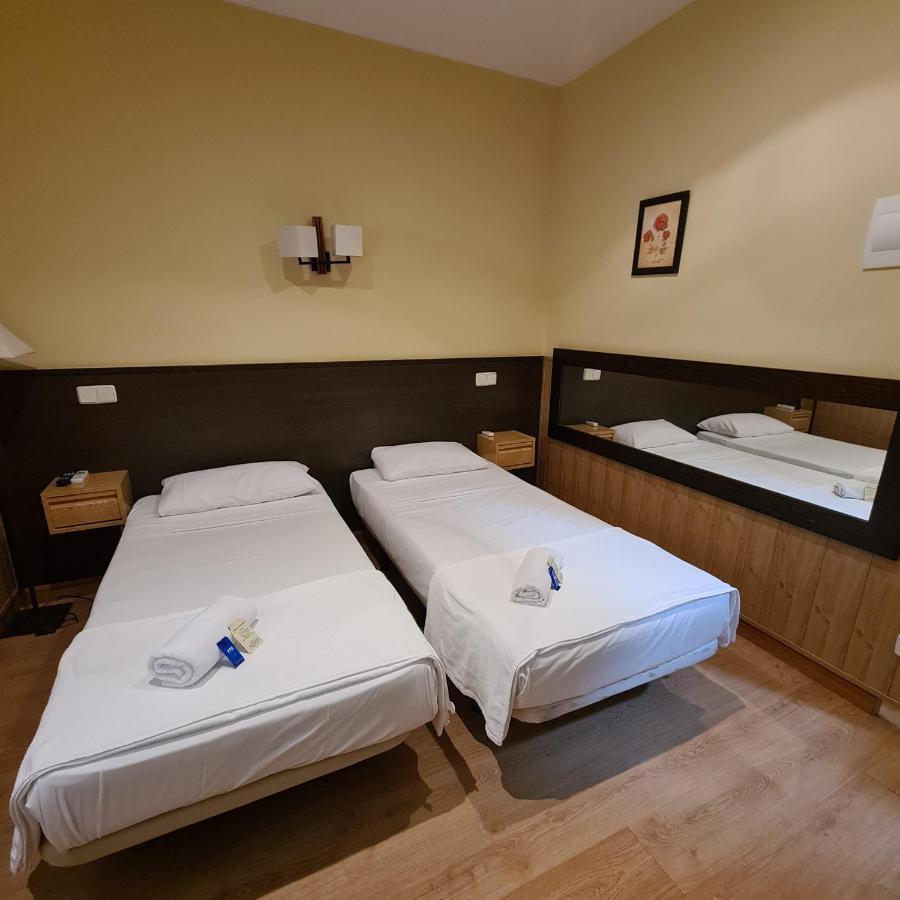 Hostal Oporto Madrid Kültér fotó