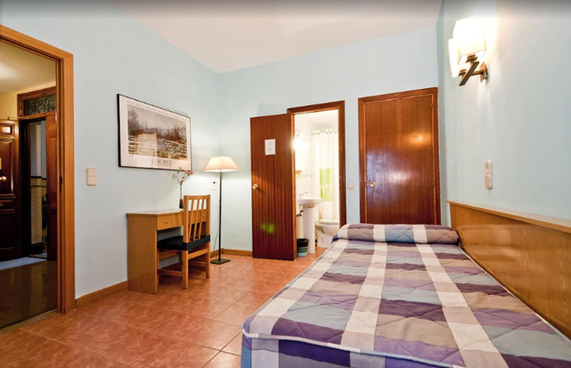 Hostal Oporto Madrid Kültér fotó