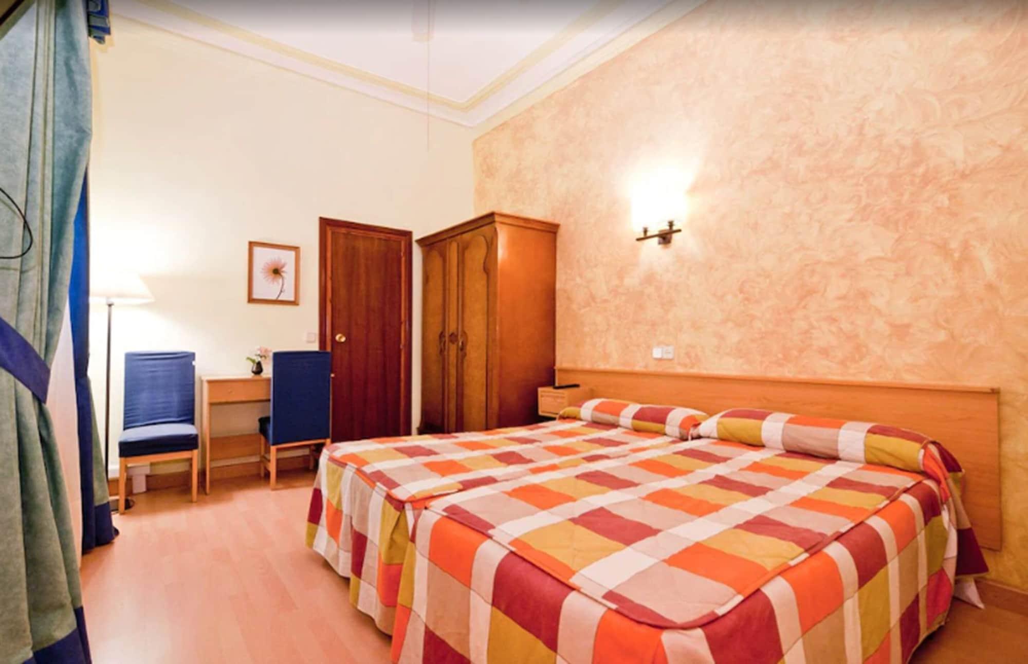 Hostal Oporto Madrid Kültér fotó